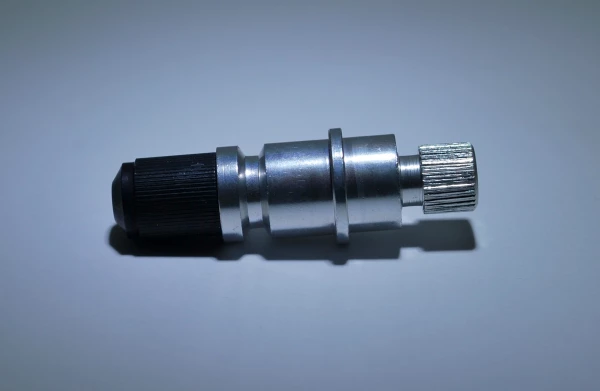 Knivholder til Graphtec skæreplottere - Ø1.5mm knivhul Knivholder til Graphtec skæreplottere - Ø1.5mm knivhul
