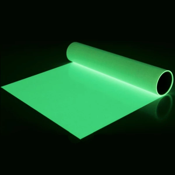 Chemica Darklite 750 - Luminescent - Selvlysende Tekstil Folie Chemica Darklite 750 - Luminescent - Selvlysende Tekstil Folie