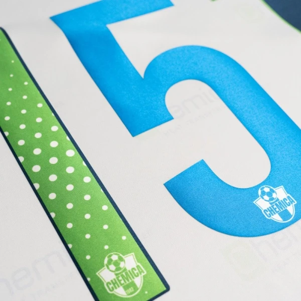 Chemica Fab'twill Satin 5040 - Sublimationsfolie, Oeko-Tex certificeret, 44 cm x 10 m - Perfekt til direkte print og vaskbar ved Chemica Fab´twill Satin 5040 - Sublimations medie
